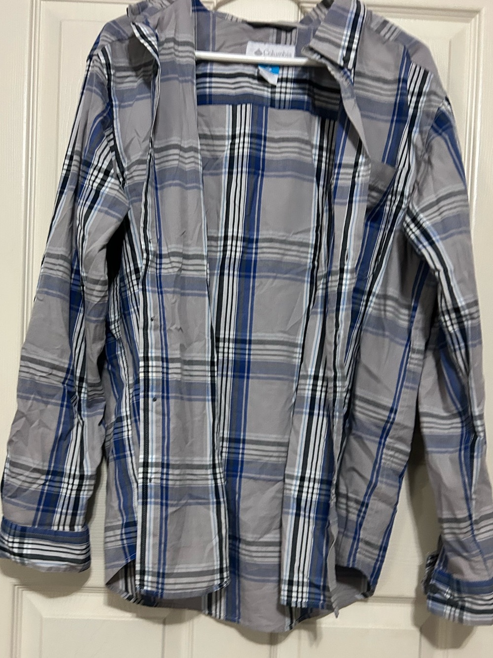 Columbia Men's Gray and Blue Plaid Long-Sleeve Button-Down Shirt
